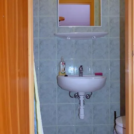 Hepphaz Apartament *