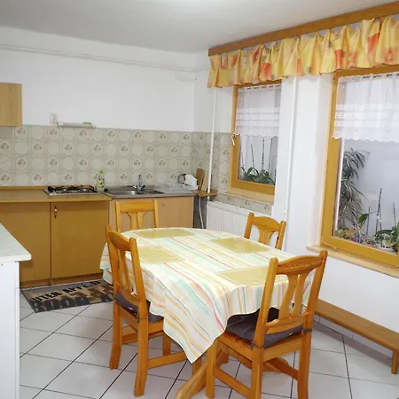 Hepphaz Apartment Harkany