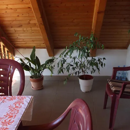 Apartment Hepphaz Harkany